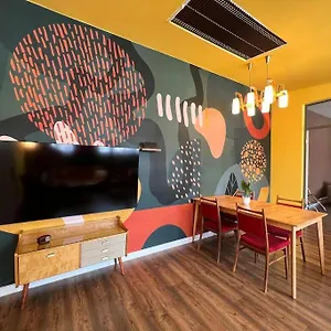 Exklusives Century Apartment